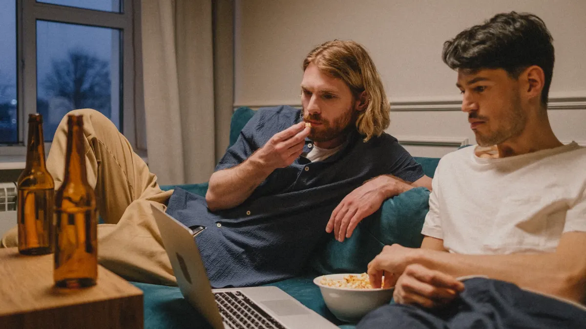 Friends streaming IPTV on VLC from a laptop at home